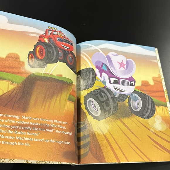 Blaze and the Monster Machines: Rootin’ Tootin’ Racetrack! - Hardcover Book - Picture 6 of 9
